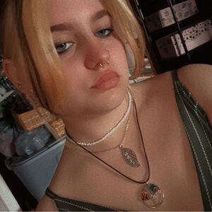 Meet your Posher, Michaela